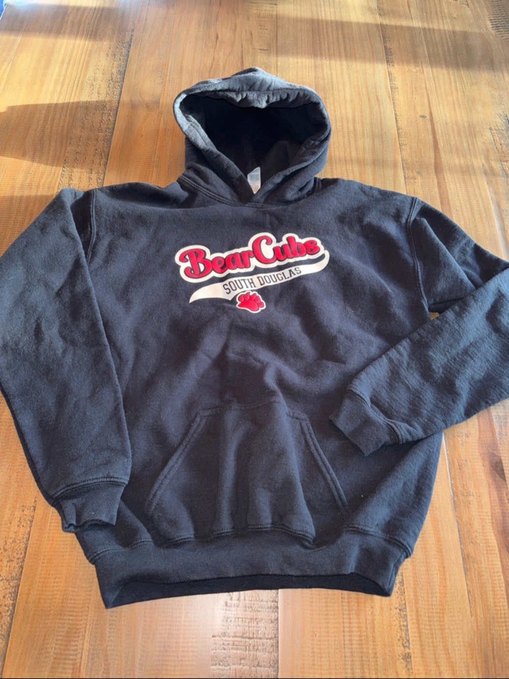 Gildan Black Hooded Sweatshirt with Red & White Bear Cubs Logo XL EUC!